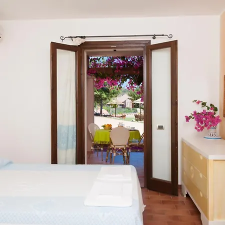 Isa-residence With Swimming-pool In Campulongu Just 600 Mt From The Sea * Campu Longu