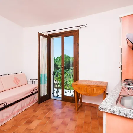 Isa-residence With Swimming-pool In Campulongu Just 600 Mt From The Sea Aparthotel