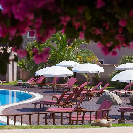 Isa-residence With Swimming-pool In Campulongu Just 600 Mt From The Sea *